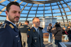 PXL_20251106_073204235.RAW-01.MP_.COVER_