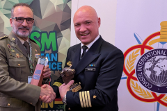 PXL_20251106_143945942.RAW-01.MP_.COVER_