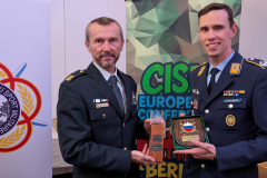 PXL_20251106_144808875.RAW-01.MP_.COVER_